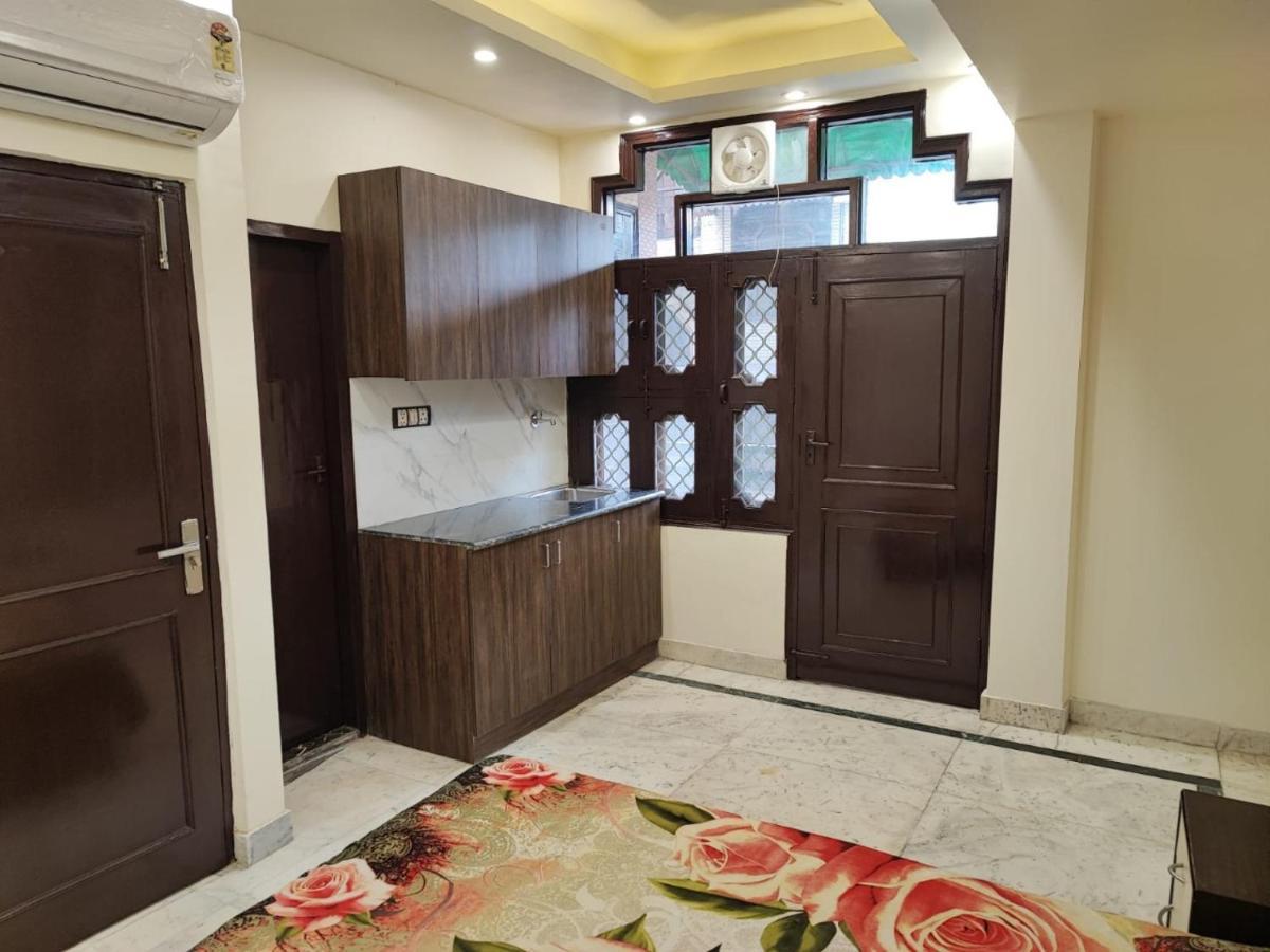 Sun Moon Residency And Apartments, Hotels In Rohini Delhi  Exterior photo